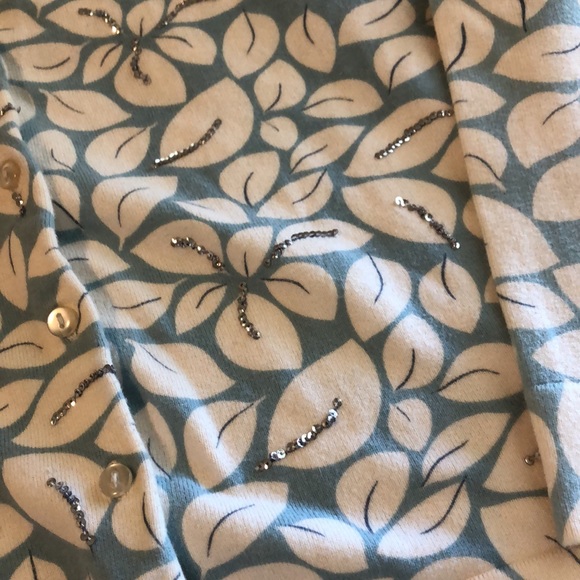 Beautiful teal and cream cardigan with silver bling on the front. XL - Picture 2 of 6